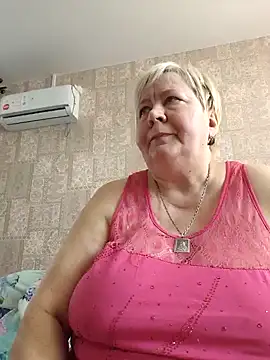 EffectFiona online show from February 18, 2025, 9:54 am