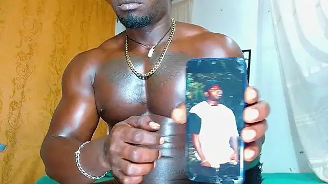 angel bonbom online show from January 18, 2025, 1:18 pm