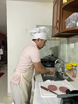 andrewmhilton  online show from March 11, 2025, 7:36 pm