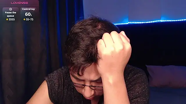 andrewmhilton  online show from March 2, 2026, 7:15 am