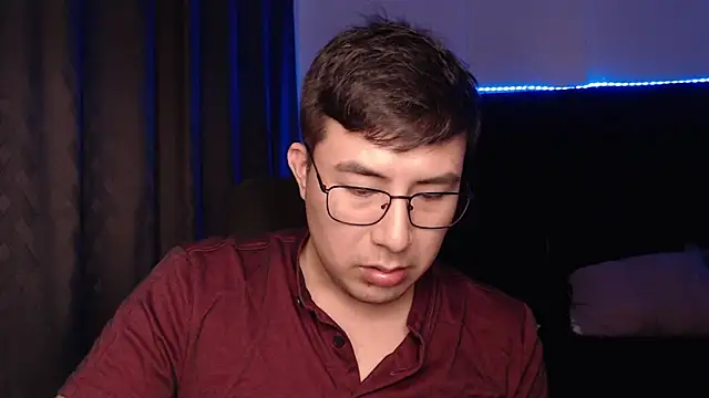 andrewmhilton  online show from March 28, 2026, 5:29 am