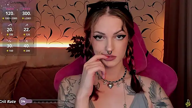 BratzieDarsie online show from October 4, 2025, 8:23 am