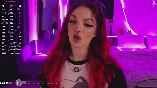 Snapshot of BratzieDarsie chatting on July 9, 2026, 3:27 pm BratzieDarsie online show from July 9, 2026, 3:27 pm