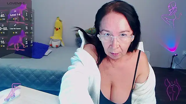 Snapshot of Celine_Faer1 chatting on March 30, 2026, 5:52 am Celine Faer1 online show from March 30, 2026, 5:52 am