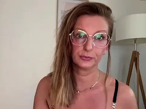 HornyJudith online show from May 12, 2026, 5:59 am