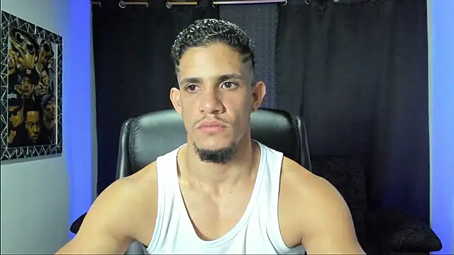 jhonnysnow17 online show from March 14, 2026, 11:32 pm