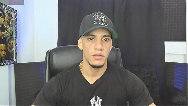 Snapshot of jhonnysnow17 chatting on June 21, 2026, 10:56 pm jhonnysnow17 online show from June 21, 2026, 10:56 pm