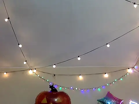 HandsomeAlfie online show from October 19, 2025, 2:45 am