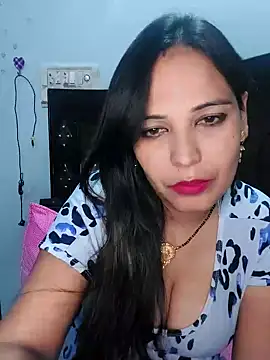 Snapshot of Poojabhabi101 chatting on December 2, 2024, 5:04 pm Poojabhabi101 online show from December 2, 2024, 5:04 pm