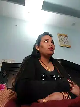 Snapshot of Poojabhabi101 chatting on December 13, 2024, 6:00 am Poojabhabi101 online show from December 13, 2024, 6:00 am