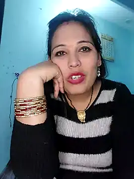 Snapshot of Poojabhabi101 chatting on January 7, 2025, 5:09 pm Poojabhabi101 online show from January 7, 2025, 5:09 pm