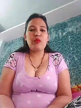 Snapshot of Poojabhabi101 chatting on January 23, 2025, 5:45 am Poojabhabi101 online show from January 23, 2025, 5:45 am