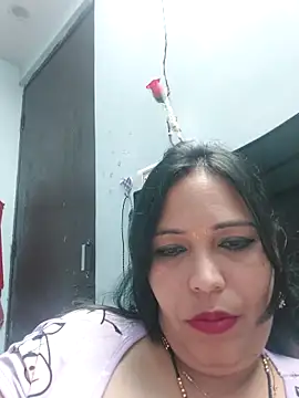 Snapshot of Poojabhabi101 chatting on February 27, 2025, 6:07 am Poojabhabi101 online show from February 27, 2025, 6:07 am