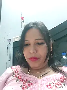 Snapshot of Poojabhabi101 chatting on March 8, 2025, 6:10 am Poojabhabi101 online show from March 8, 2025, 6:10 am