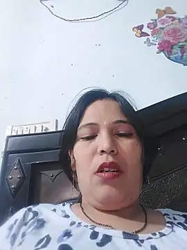 Snapshot of Poojabhabi101 chatting on May 19, 2026, 5:25 am Poojabhabi101 online show from May 19, 2026, 5:25 am