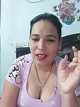 Snapshot of Poojabhabi101 chatting on May 26, 2026, 5:58 am Poojabhabi101 online show from May 26, 2026, 5:58 am
