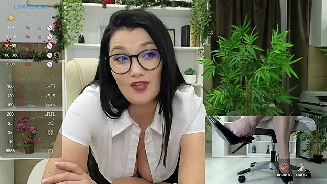 SelineSole online show from December 20, 2024, 4:36 pm