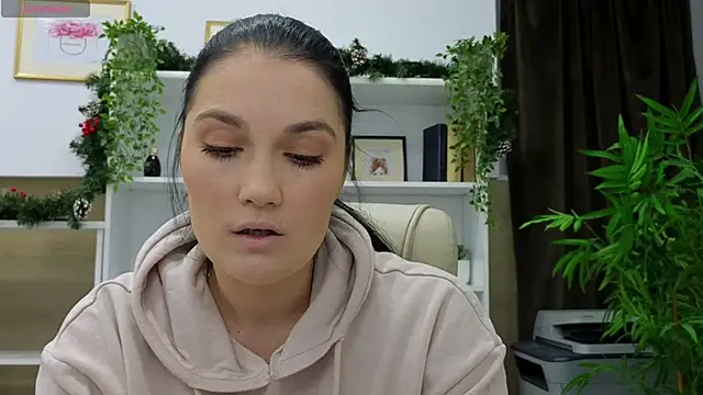 SelineSole online show from January 5, 2025, 4:16 pm