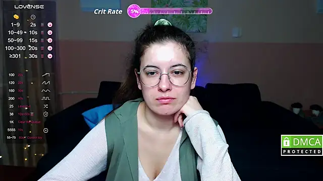 Aminabeatris online show from December 23, 2025, 6:33 am