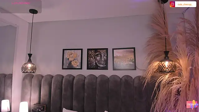 cute  cherry  online show from March 27, 2026, 8:19 pm