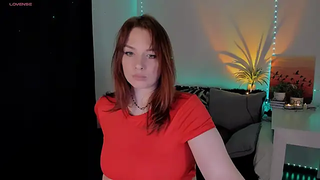 mia x love online show from December 23, 2024, 3:01 pm