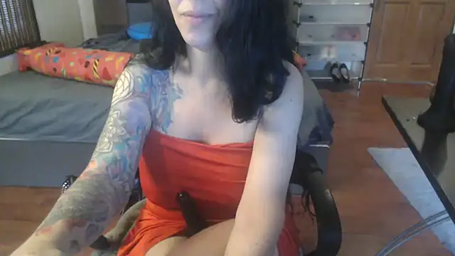 VenusX online show from September 28, 2025, 5:57 am