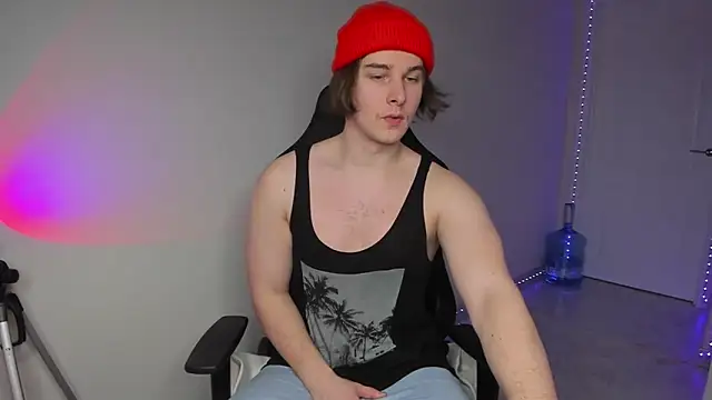 Vincent Strong online show from December 13, 2024, 1:33 pm