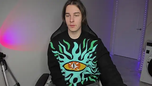 Vincent Strong online show from December 22, 2024, 7:33 am