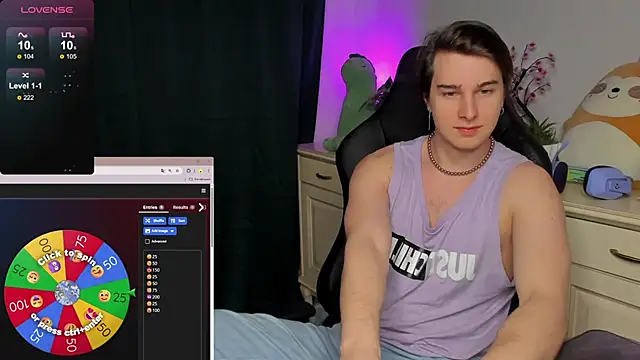 Vincent Strong online show from November 15, 2025, 8:33 am