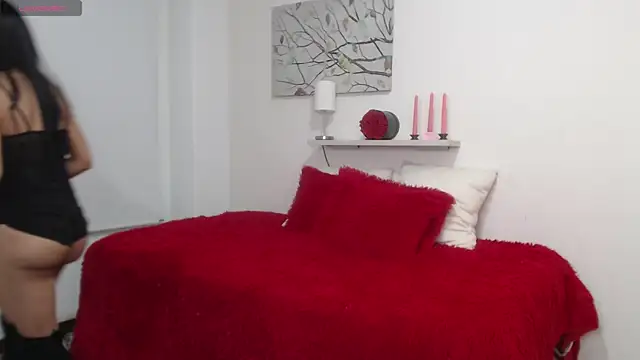 sofia perez    online show from March 26, 2026, 7:30 pm