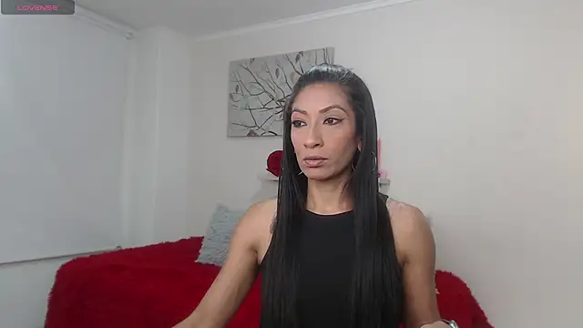 sofia perez    online show from May 26, 2026, 7:54 pm