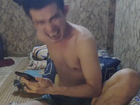 x0x-Philip-x0x online show from October 13, 2025, 3:50 am