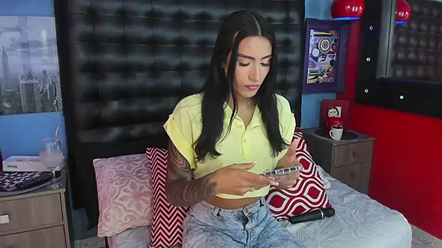 Taly Fox online show from November 13, 2025, 11:03 pm