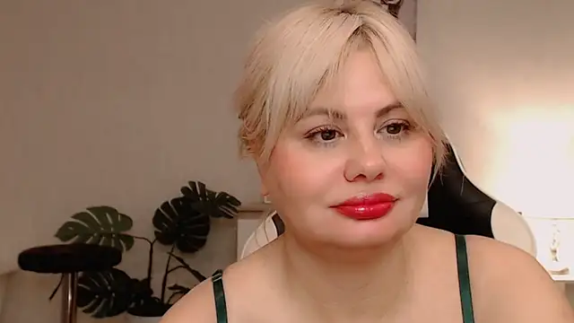 Lola Richie online show from March 30, 2026, 5:08 am