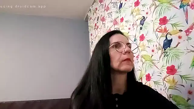 AlfejiRise online show from October 12, 2025, 1:54 pm