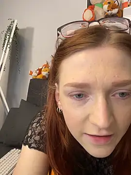 FinaFoxy online show from July 20, 2026, 11:34 am