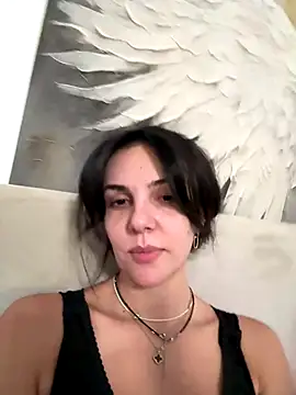 TaniaAmore online show from October 11, 2025, 7:12 pm