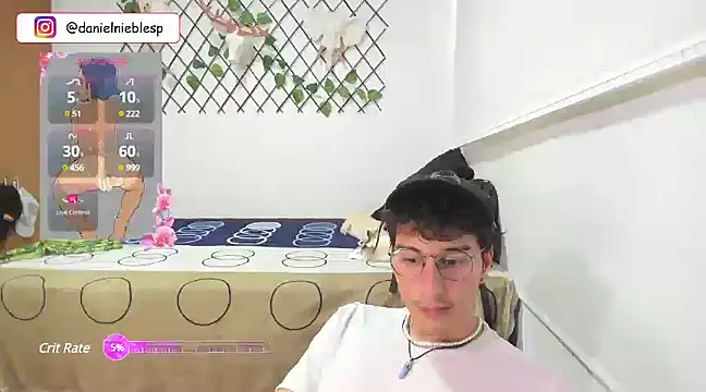 Snapshot of Jackson_Careyy chatting on February 14, 2025, 9:10 pm Jackson Careyy online show from February 14, 2025, 9:10 pm