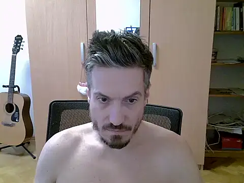 Snapshot of delayclose_ chatting on February 23, 2025, 4:02 pm delayclose online show from February 23, 2025, 4:02 pm
