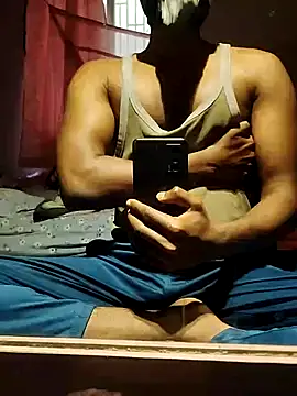 xxxhugedick0001 online show from January 12, 2025, 8:25 am