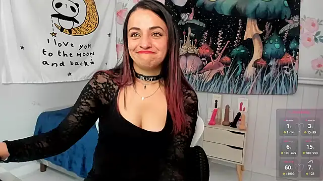 LovelyAzucena online show from December 3, 2024, 3:11 pm