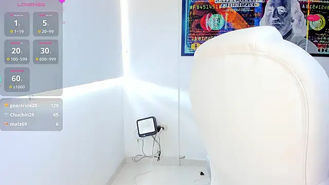 Snapshot of CelesteBrucee chatting on December 8, 2024, 8:47 pm CelesteBrucee online show from December 8, 2024, 8:47 pm