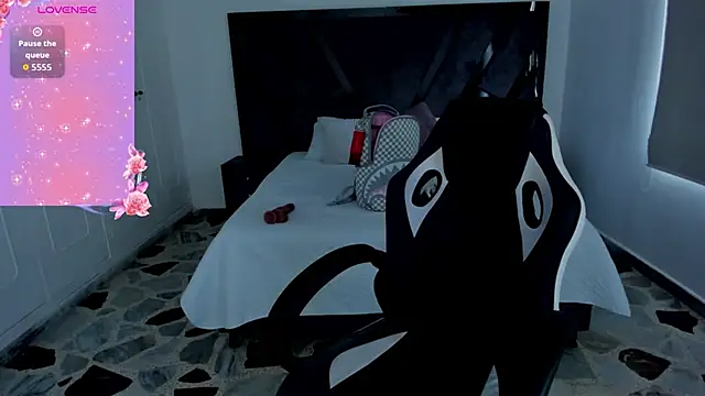 Snapshot of CelesteBrucee chatting on September 13, 2025, 7:24 pm CelesteBrucee online show from September 13, 2025, 7:24 pm