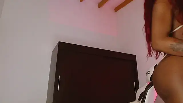 Ebony D0ll online show from September 18, 2025, 11:40 pm