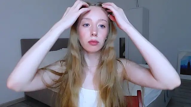 Luna insniity online show from December 5, 2024, 7:38 pm