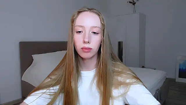 Luna insniity online show from December 9, 2024, 12:12 am