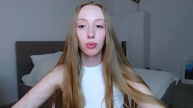 Luna insniity online show from March 5, 2025, 11:16 pm