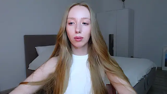 Luna insniity online show from March 13, 2025, 10:54 pm