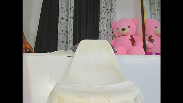 Yummy squirter online show from December 17, 2024, 4:56 am