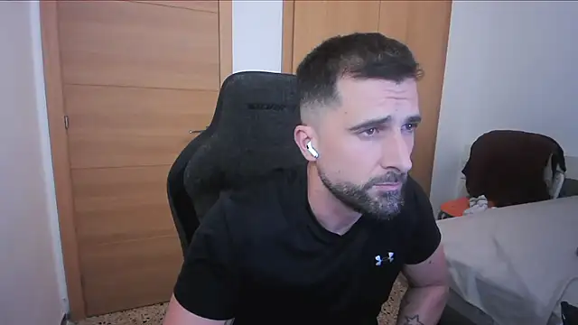 alex877x online show from October 10, 2025, 8:30 pm